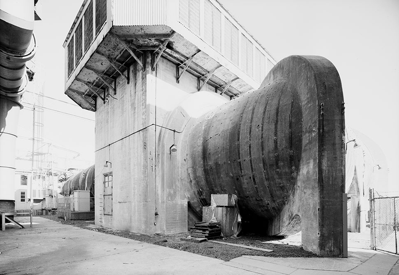 Illustration for article titled Huge Machines Hurl Artificial Storms Deep Inside This NASA Hangar